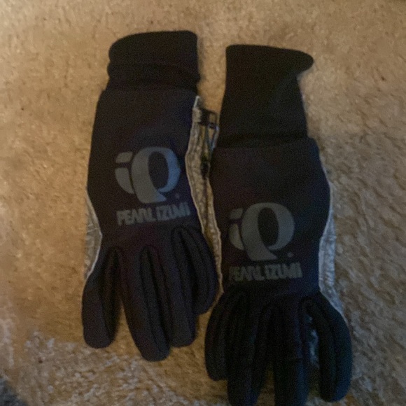 Pearl Izumi Leather/ Softshell Mens Cycling gloves EUC - Picture 6 of 6